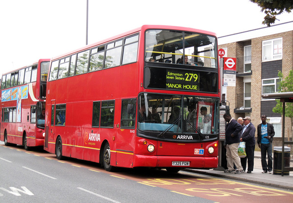 Route 279, Arriva London, DLA125, T325FGN, Enfield Highway