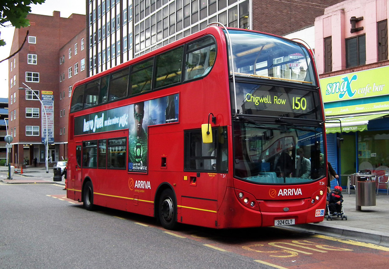 london-bus-routes-route-150-becontree-heath-chigwell-row