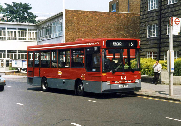 Route 115, South London Buses, DR26, H126THE, Streatham Hill