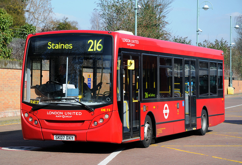 london-bus-routes-route-216-kingston-staines