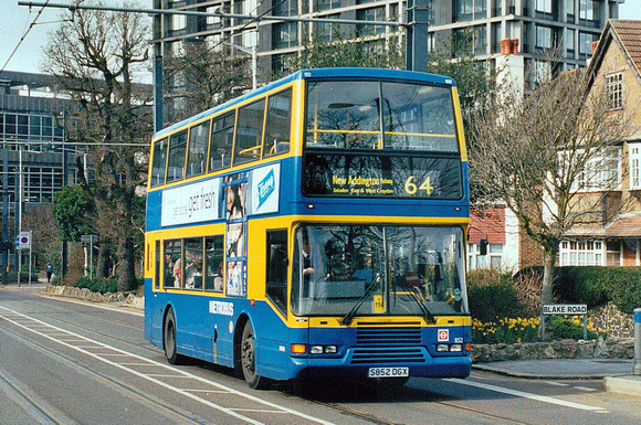 Route 64, Metrobus 852, S852DGX, Croydon