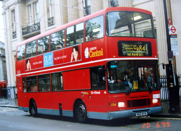 Route N84, London Central, AV5, M85MYM, Trafalgar Square