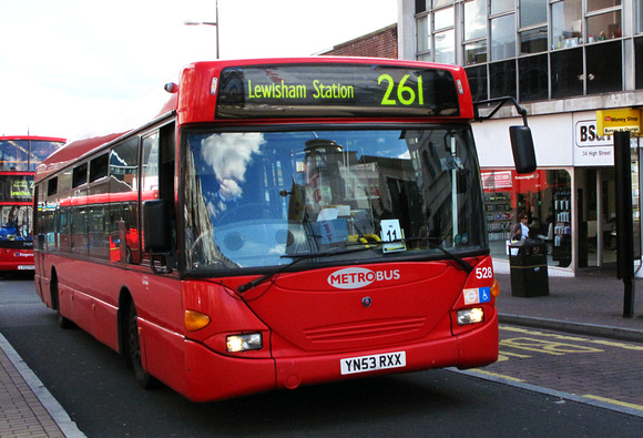 Route 261, Metrobus 528, YN53RXX, Bromley