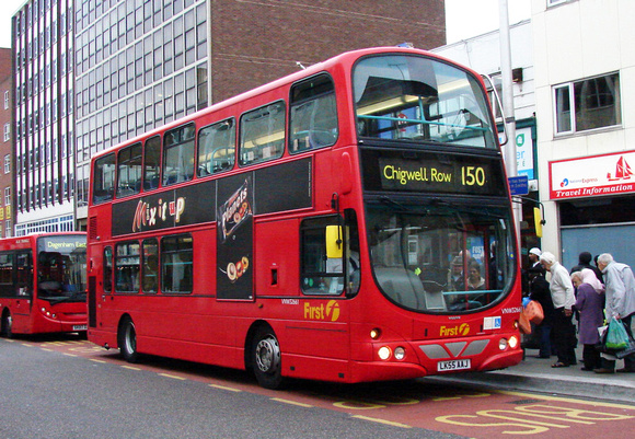 Route 150, First London, VNW32661, LK55AAJ, Ilford