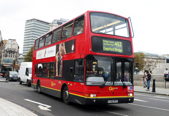 Route 453, Go Ahead London, PVL302, PJ02RFX, Trafalgar Square