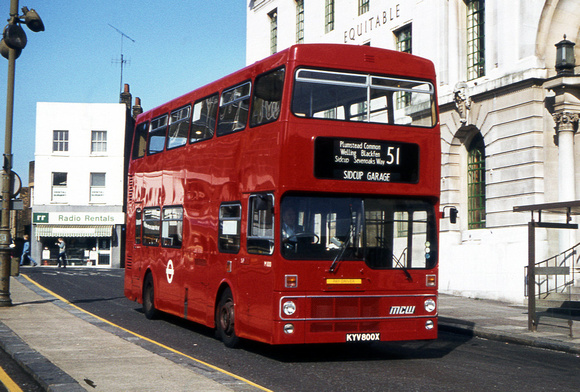 Route 51, London Transport, M800, KYV800X, Woolwich