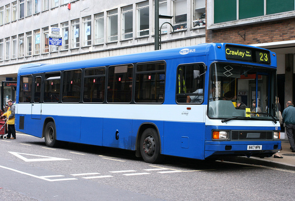Route 23, Metrobus 117, N417MPN, Crawley
