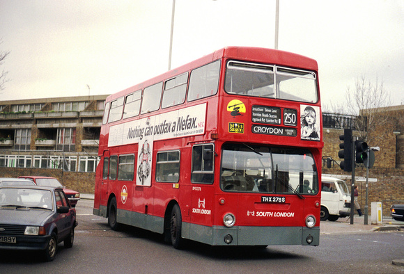 Route 250, South London Buses, DMS2278, THX278S, Brixton