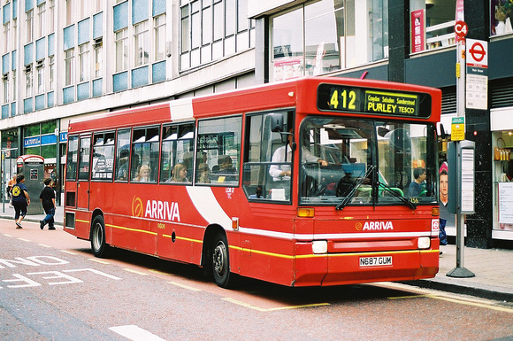 Route 412, Arriva London, LDR17, N687GUM, Croydon