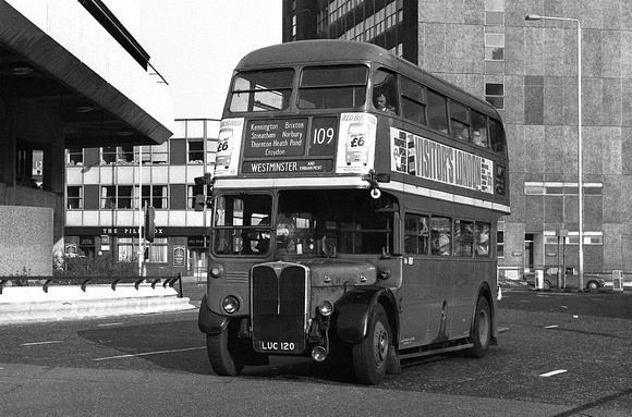 Route 109, London Transport, RT3961, LUC120
