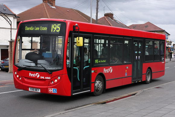 Route 195, First London, DML44143, YX10BEY