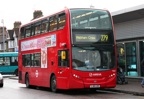 Route 279, Arriva London, T242, LJ61LKN, Waltham Cross