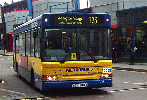 Route T33, Metrobus 326, V326KMY, Croydon