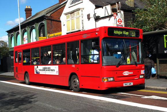 Route T33, Metrobus 212, SN03WMC, East Croydon