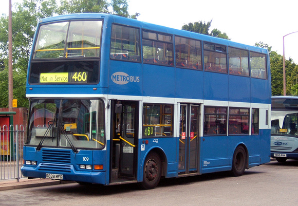 Route 460, Metrobus 839, R839MFR, Crawley