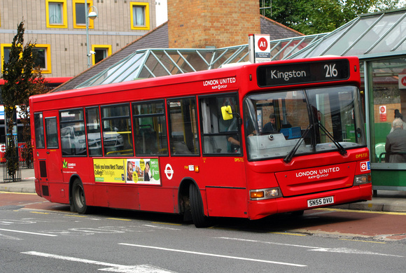 Route 216, London United RATP, DPS725, SN55DVU, Kingston