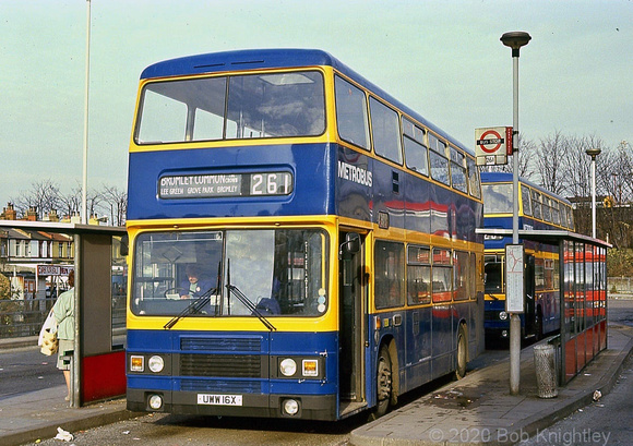 Route 261, Metrobus, UWW16X, Lewisham