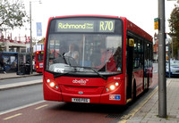 Route R70, Abellio London 8530, YX10FEG, Twickenham