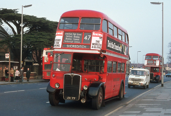 Route 47, London Transport, RT714, JXC77