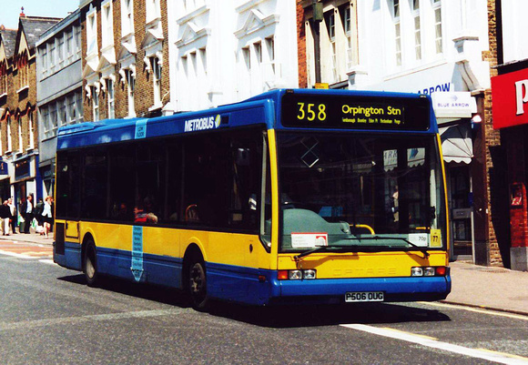Route 358, Metrobus 506, P506OUG, Bromley