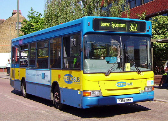 Route 352, Metrobus 358, Y358HMY, Bromley