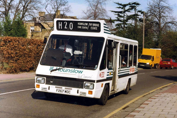 Route H20, Hounslow Bus, CV3, F267WDC, Hounslow