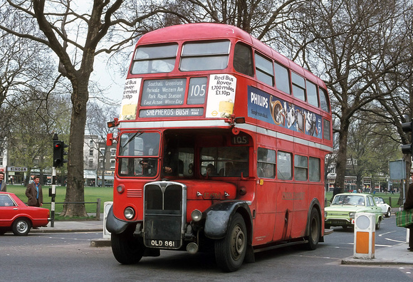 Route 105, London Transport, RT4794, OLD561