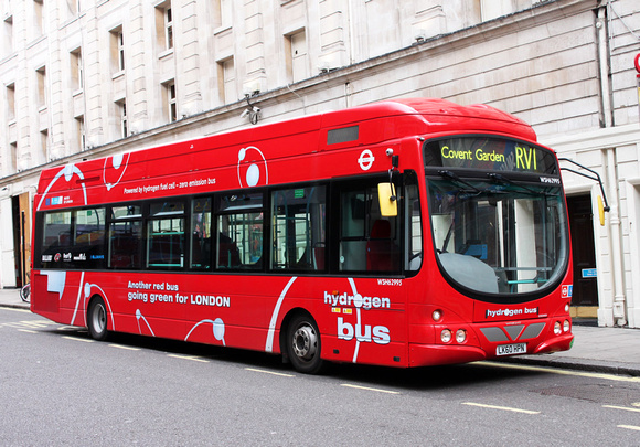 Route RV1, First London, WSH62995, LK60HPN, Covent Garden