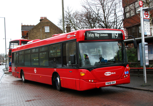 Route 119, Metrobus 563, YN08OAV, Bromley North