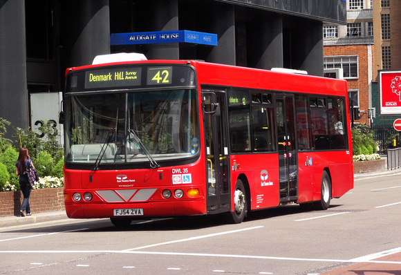 Route 42, East Thames Buses, DWL35, FJ54ZVA, Aldgate