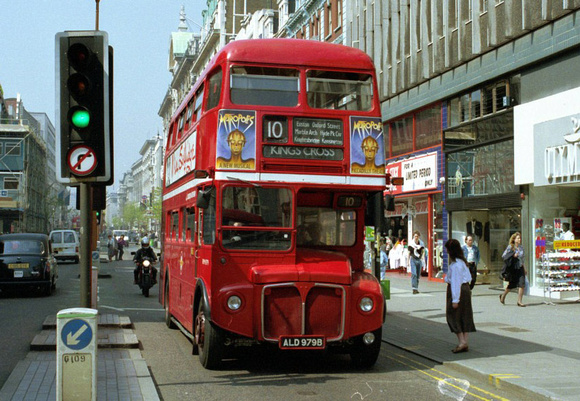 Route 10, London Transport, RM1979, ALD979B, Oxford Street