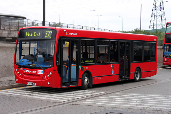 Route 323, Stagecoach London 36359, LX59AOK, Canning Town