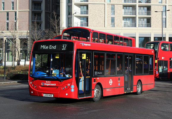 Route 323, Stagecoach London 36352, LX59AOC, Canning Town