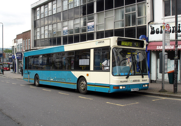Route 402, Arriva Kent & Sussex 3912, T912KKM, Bromley