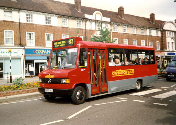 Route R3, Orpington Buses, MM9, P489CEG, Orpington