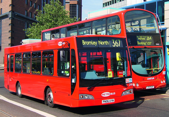 Route 367, Metrobus 266, PN06UYW, Croydon