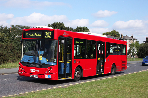 Route 202, Metrobus 718, AE09DHU, Blackheath