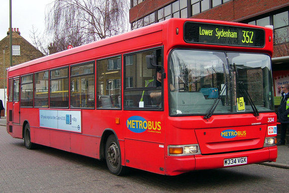 Route 352, Metrobus 334, W334VGX, Bromley
