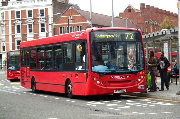 Route 72, London United RATP, DE40, YX09HKJ, Hammersmith