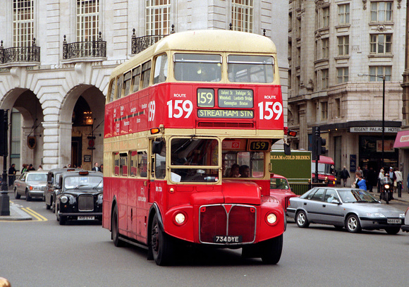 Route 159, South London Buses, RM1734, 734DYE, Piccadilly