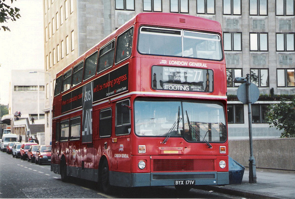 Route 77, London General, M171, BYX171V, Waterloo