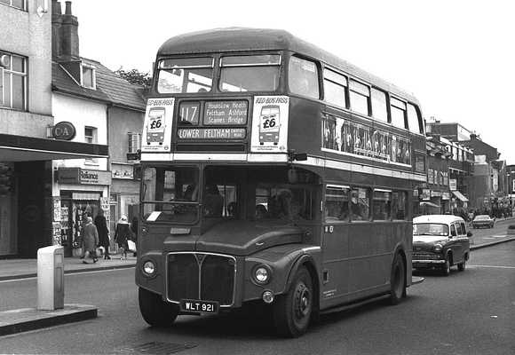 Route 117, London Transport, RM921, WLT921