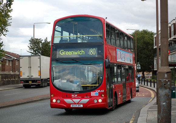Route 180, East Thames Buses, VWL42, BX04BKL, Woolwich