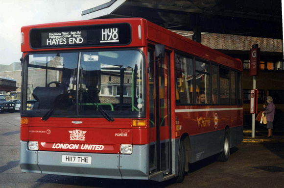 Route H98, London United, DR17, H117THE, Hounslow