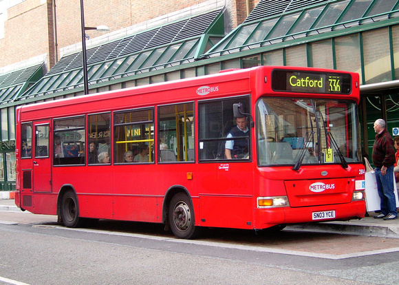 Route 336, Metrobus 284, SN03YCE, Bromley