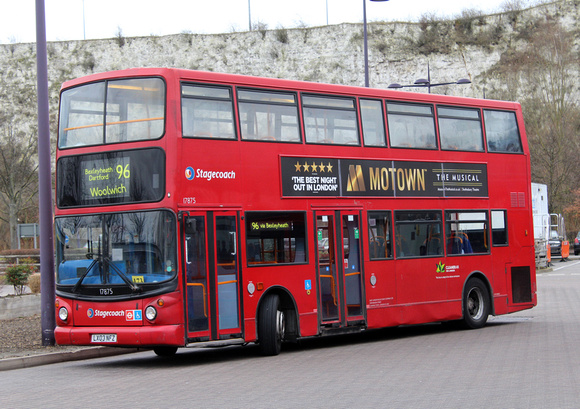 Route 96, Stagecoach London 17875, LX03NFZ, Bluewater
