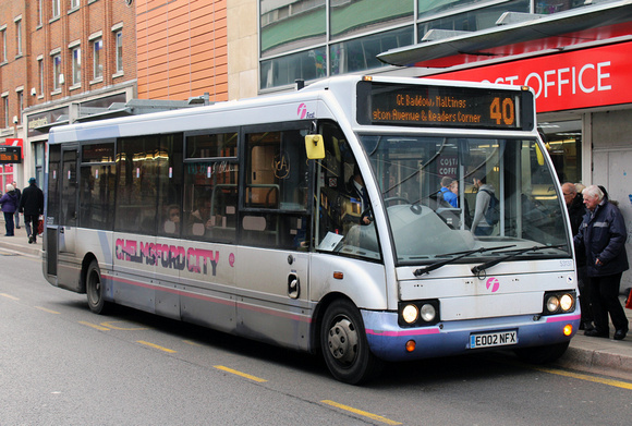 Route 40, First Essex 53137, EO02NFX, Chelmsford