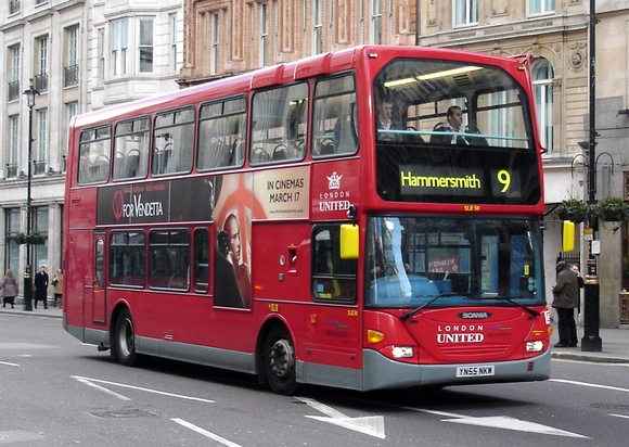 Route 9, London United, SLE50, YN55NKW, Trafalgar Square