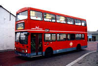 Route 234, London Northern, VRG415T