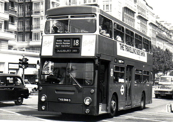Route 18, London Transport, DMS2566, THX566S, Marylebone Rd